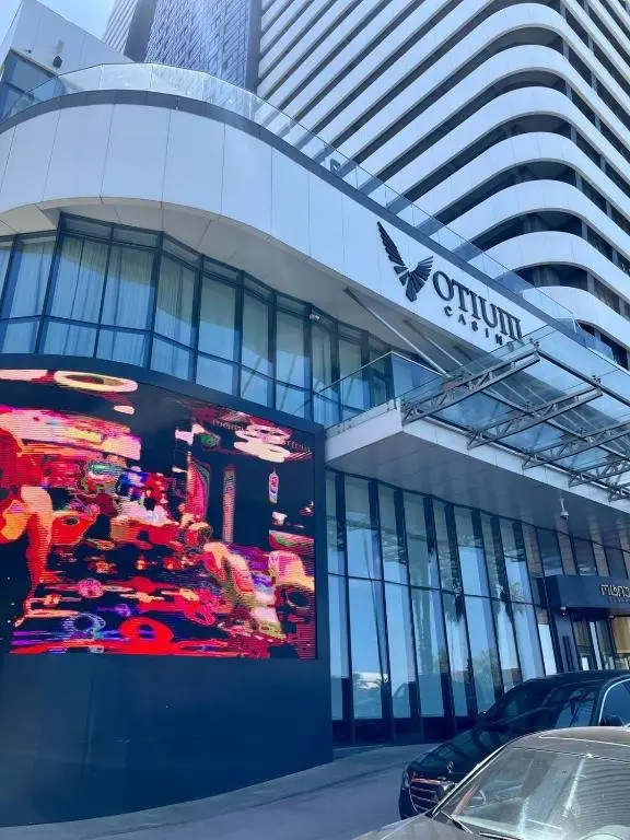 Батуми: Leo Group Luxury Apartment 18-20 Alliance Palace