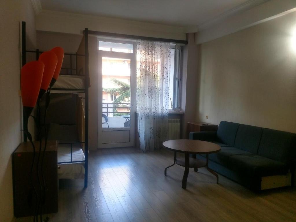 Тбилиси: Budget Hostel Lucky Five
