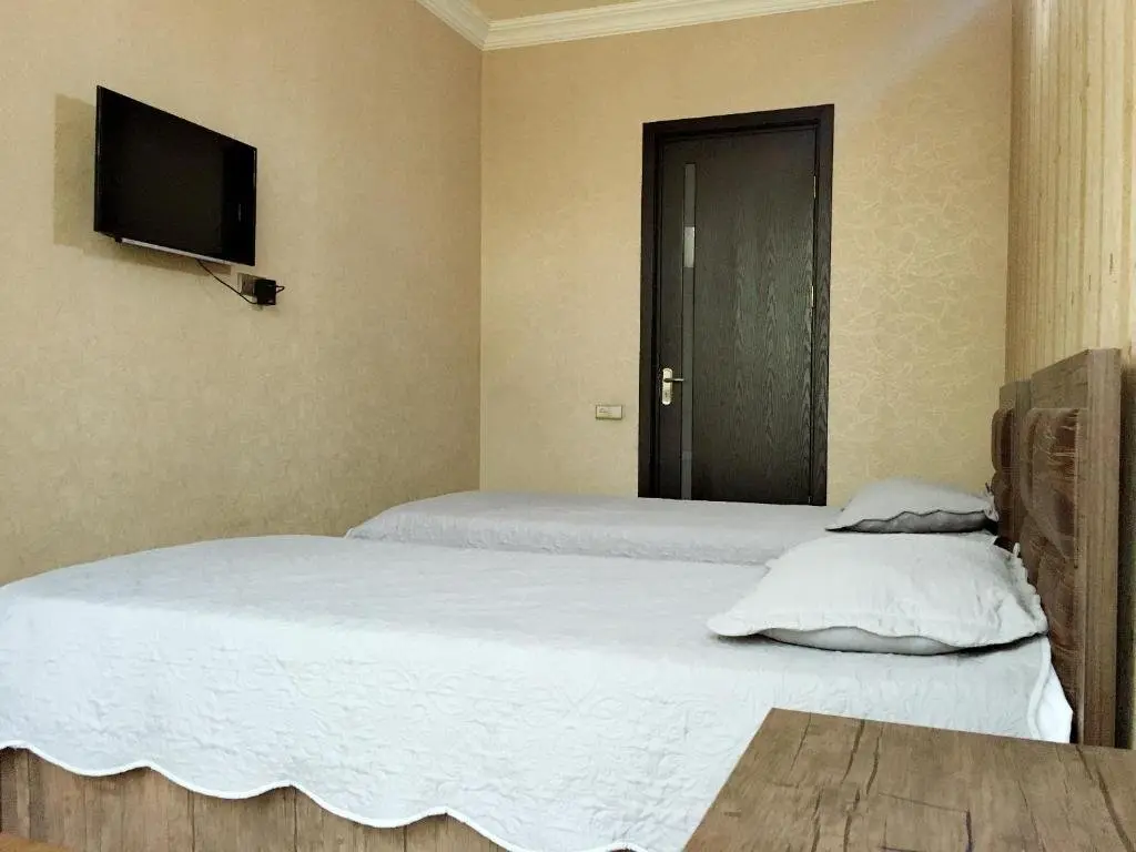 Тбилиси: Budget Hostel Lucky Five