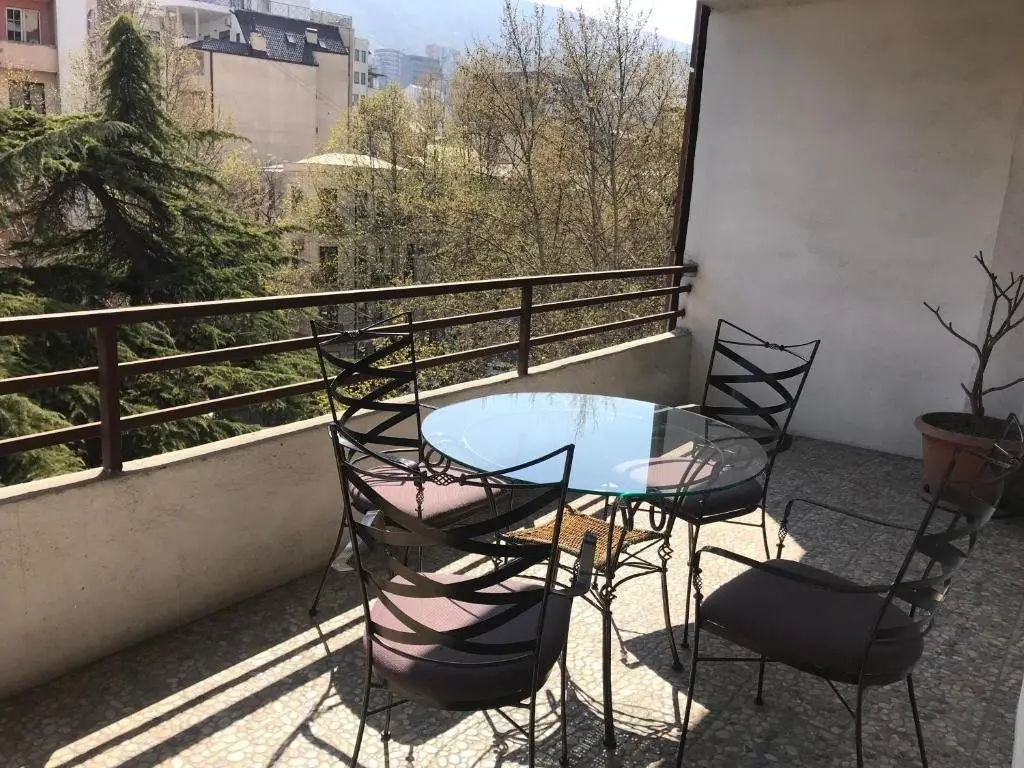Тбилиси: Budget Hostel Lucky Five