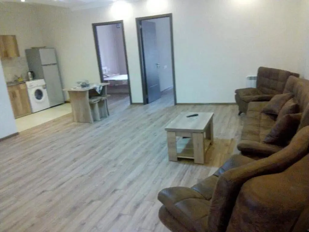 Батуми: Giorgi Mazniashvili Street Apartment