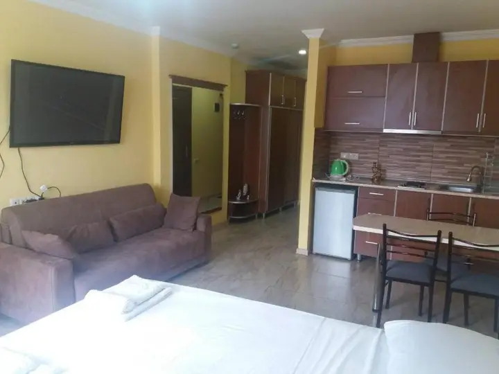 Батуми: Kobaladze's Apartment