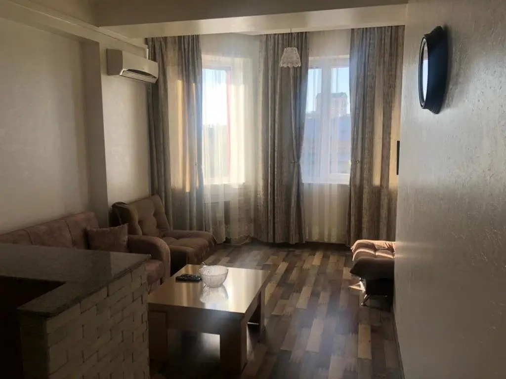 Батуми: Chavchavadze apartment