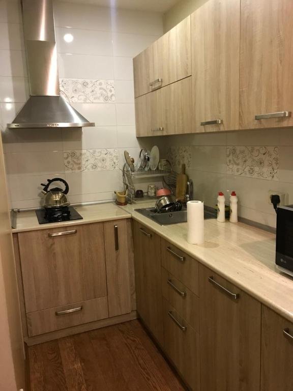 Тбилиси: Ninuli's Apartment On Kazbegi Avenue