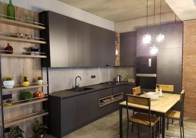 Тбилиси: Tbilisi Apartments Pekini