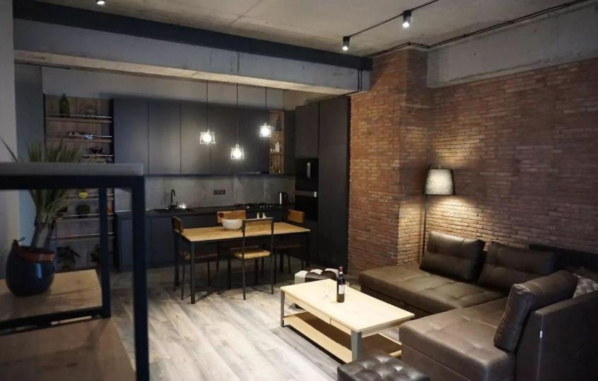 Тбилиси: Tbilisi Apartments Pekini