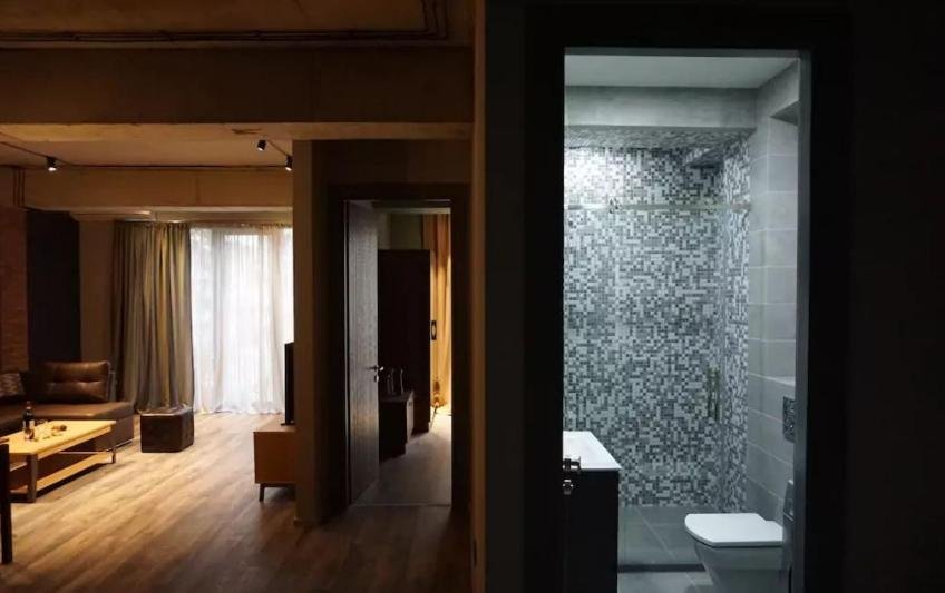 Тбилиси: Tbilisi Apartments Pekini