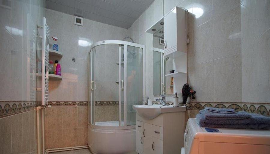 Тбилиси: Tbilisi city center apartment