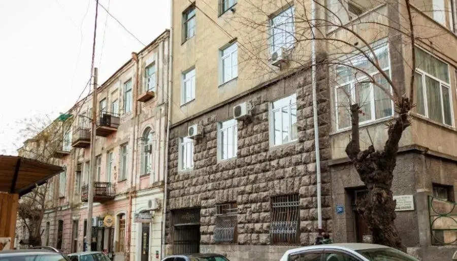 Тбилиси: Tbilisi city center apartment