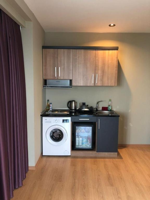Батуми: Khimshiashvili street apartment