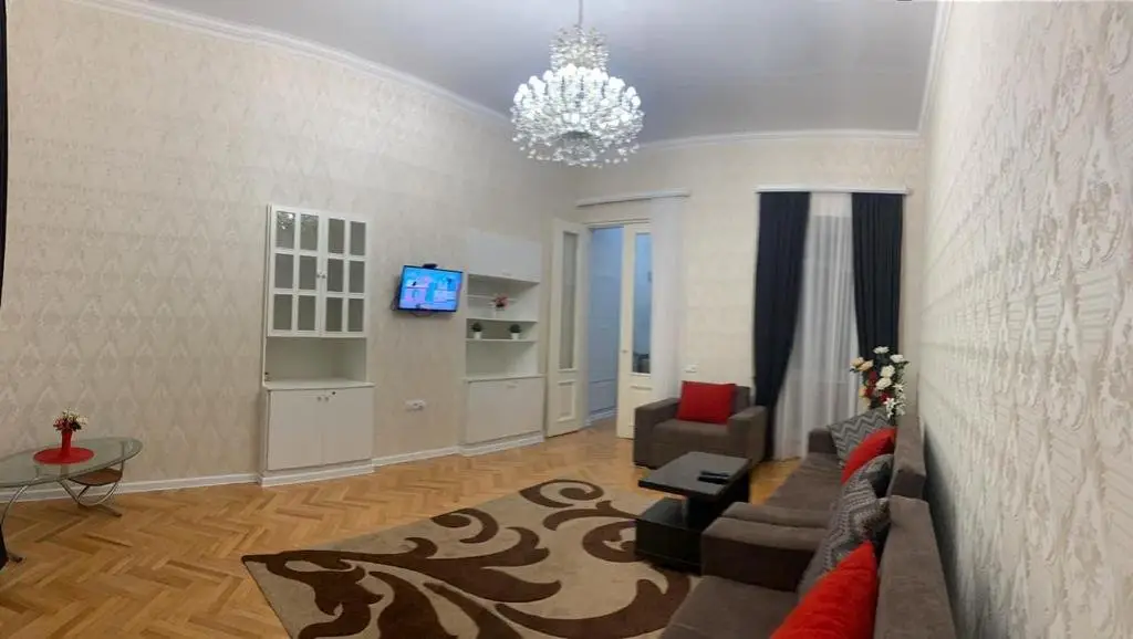 Тбилиси: Central apartment at liberty square