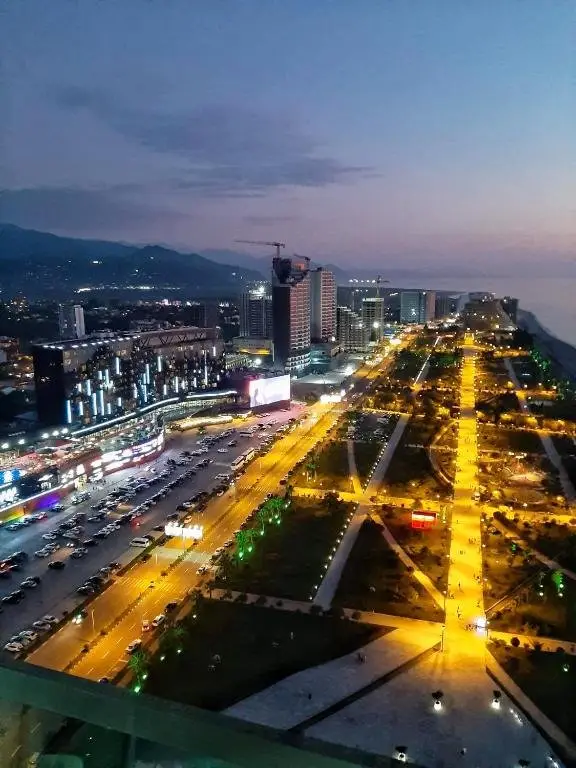 Батуми: Apartments Batumi with sea & mountains view
