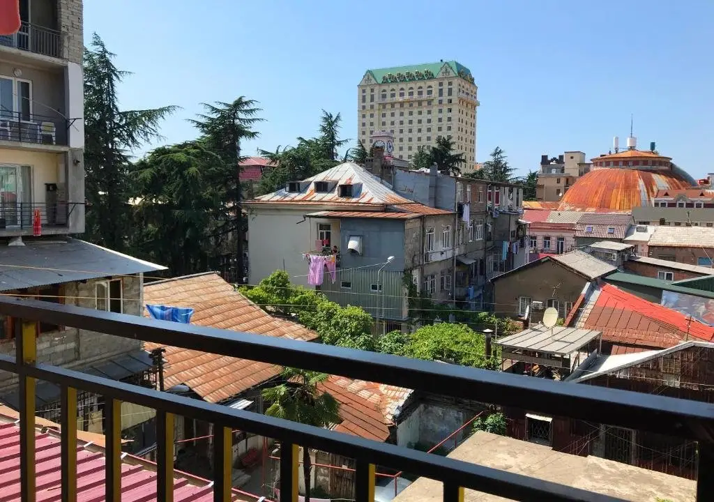 Батуми: Marina’s Apartments at Parnavaz Mape street