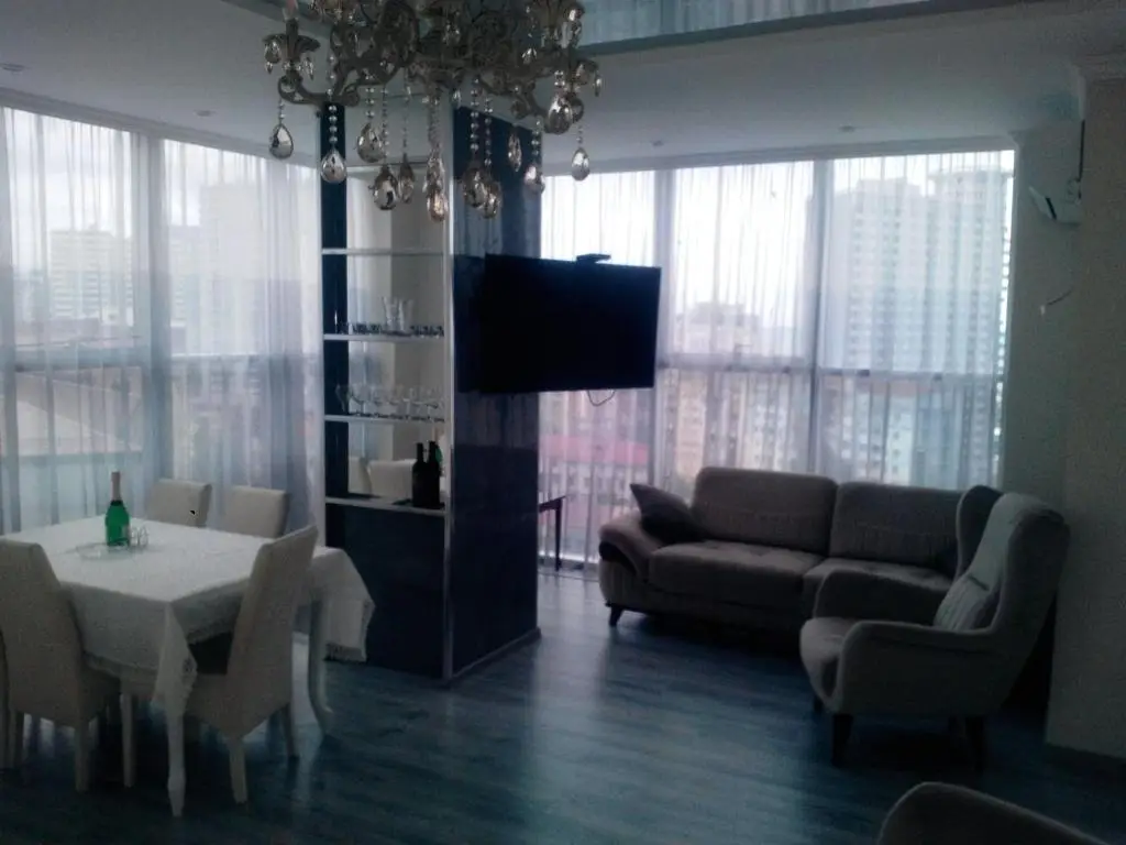 Батуми: Bright apartment
