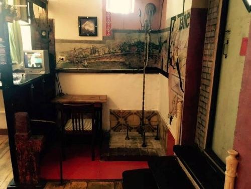 Тбилиси: Mediko's old tbilisi apartment