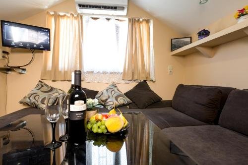 Тбилиси: Guest house Qalaveri