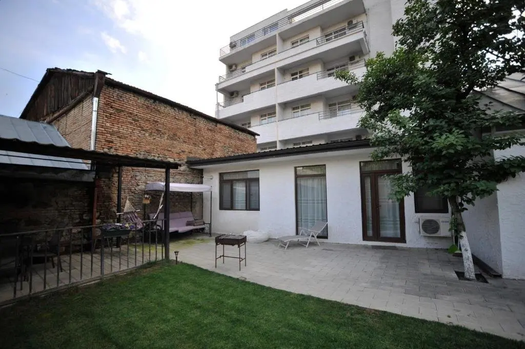 Тбилиси: Old Tbilisi Garden Apartment