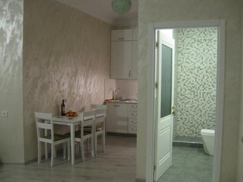 Тбилиси: New Apartment near City Center