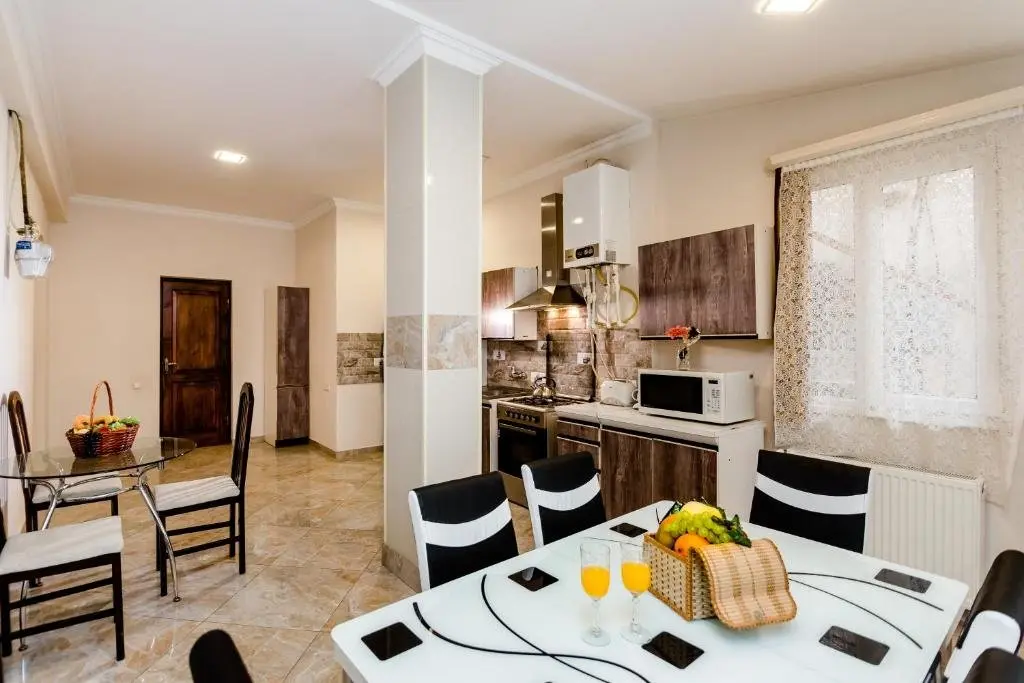 Тбилиси: Grand Apartment on Marjanishvili
