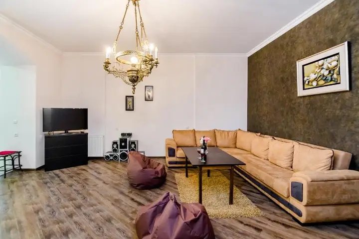 Тбилиси: Grand Apartment on Marjanishvili