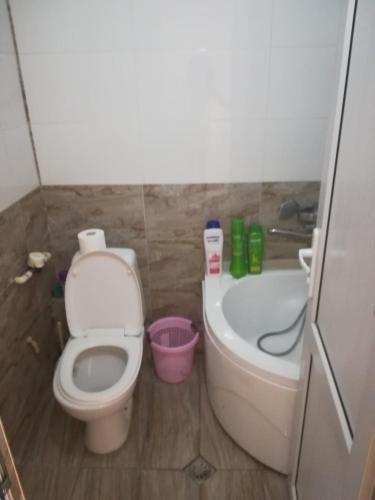 Тбилиси: Nini Apartment