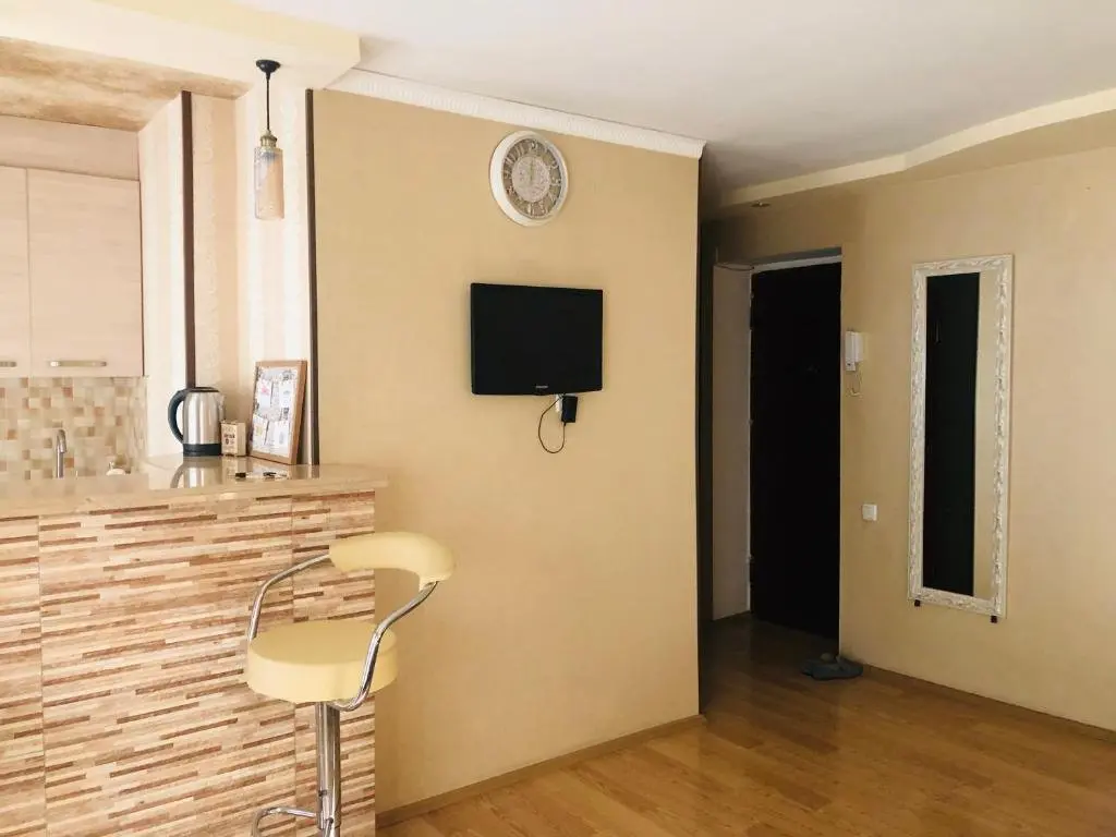 Тбилиси: Irina's apartment near st. Nicolas church