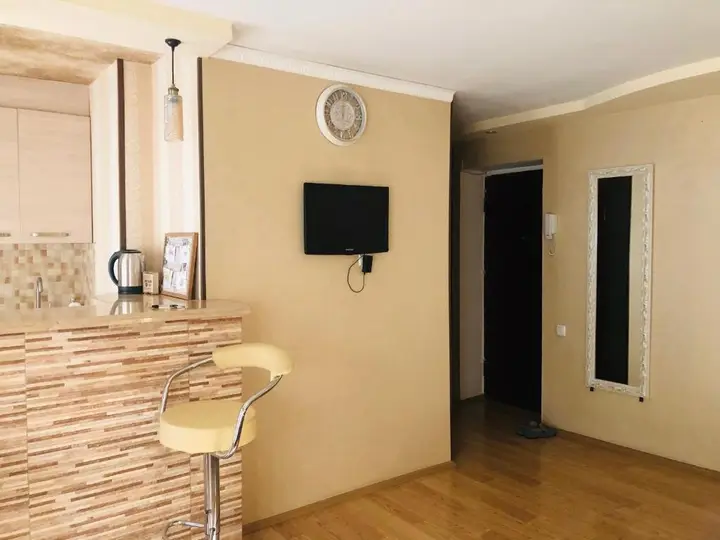 Тбилиси: Irina's apartment near st. Nicolas church