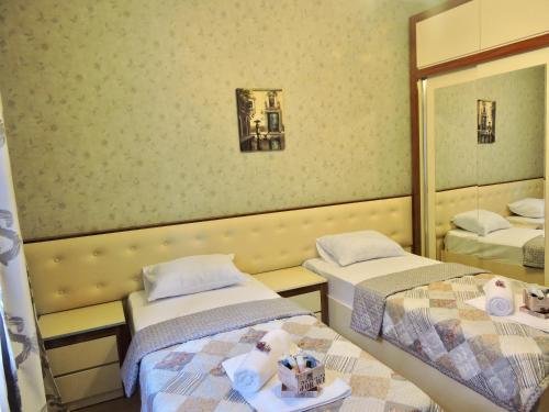 Тбилиси: Parand House