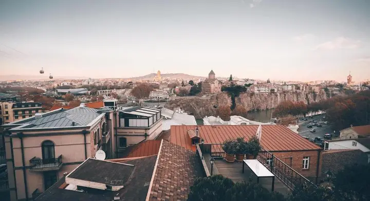 Тбилиси: New apartment with amazing views in Old City