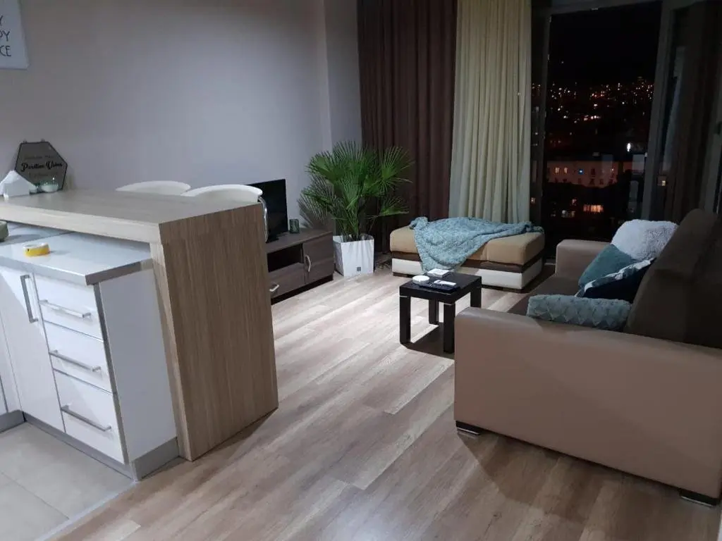 Тбилиси: Jasmin's Green Budapesht Apartment