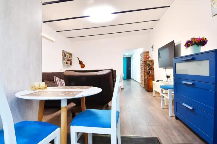 Тбилиси: SOLO Apartment (1BR Apartment)