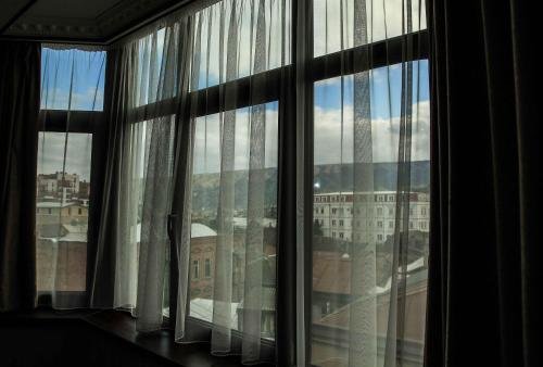 Тбилиси: Green Hotel