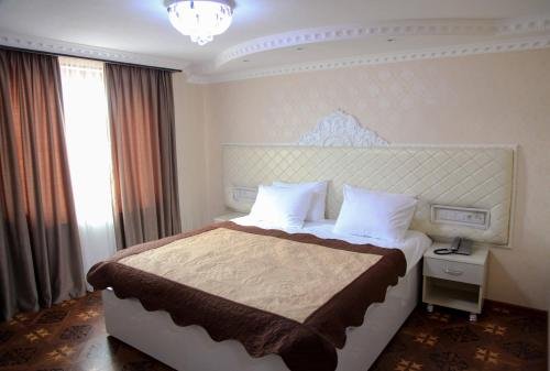 Тбилиси: Green Hotel
