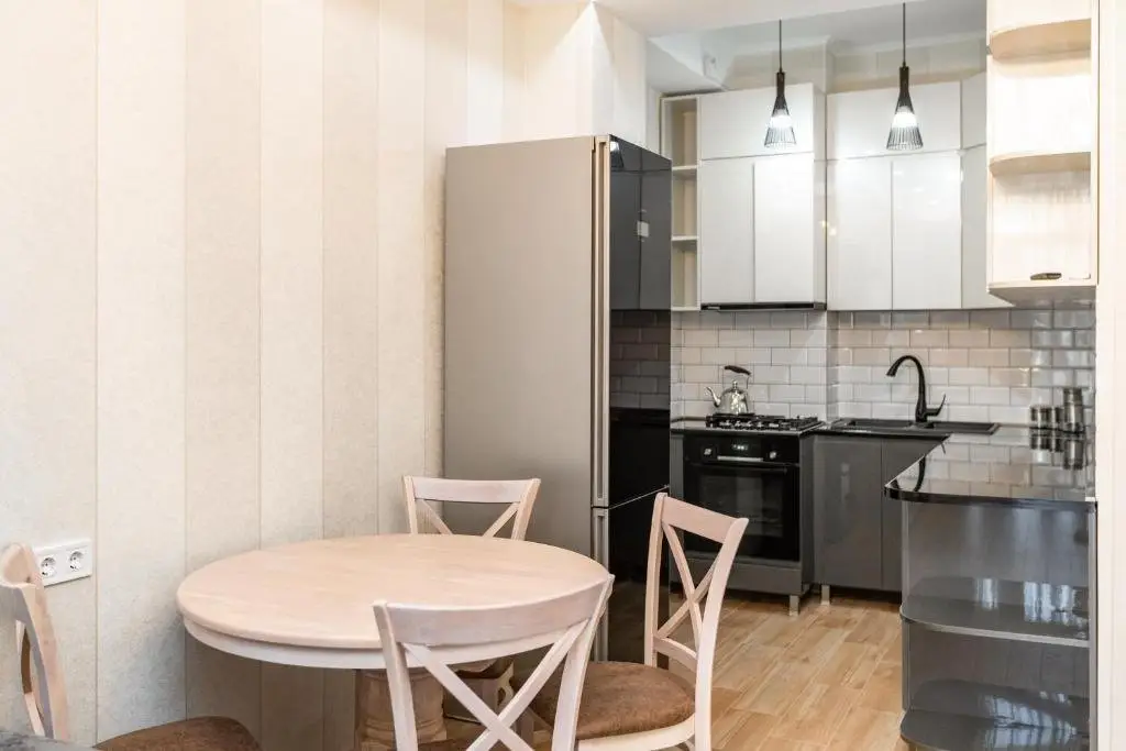 Тбилиси: Tbilisi Old City Apartment LEON