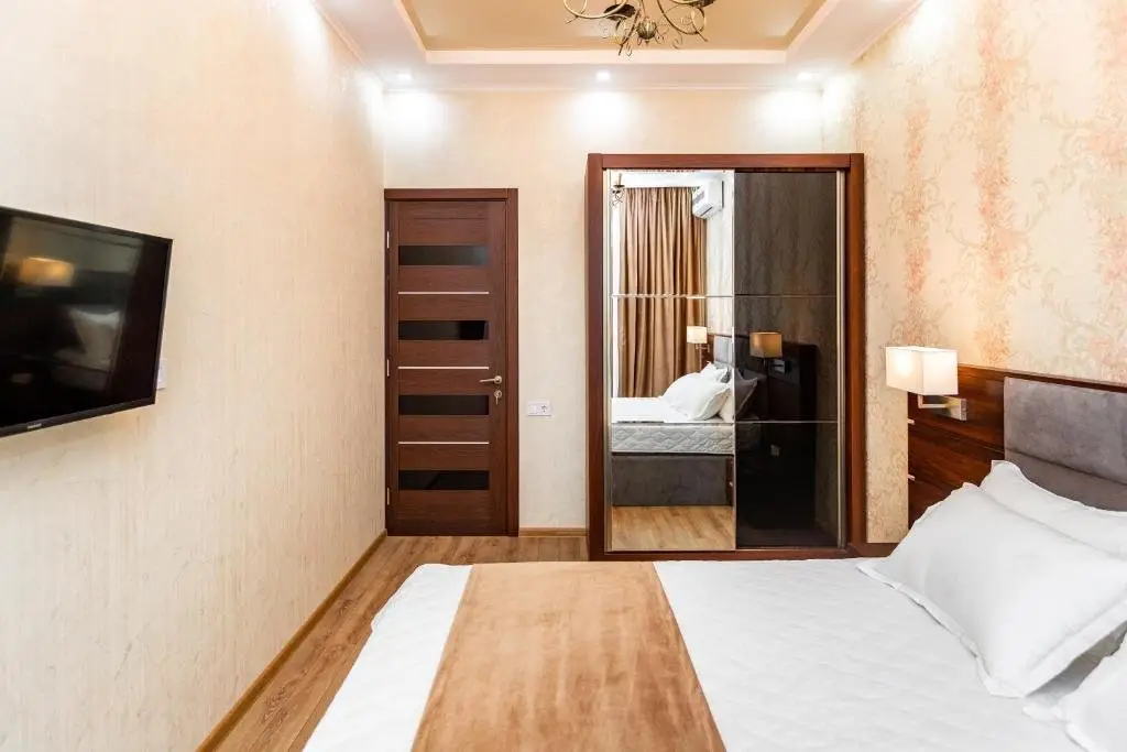 Тбилиси: Tbilisi Old City Apartment LEON