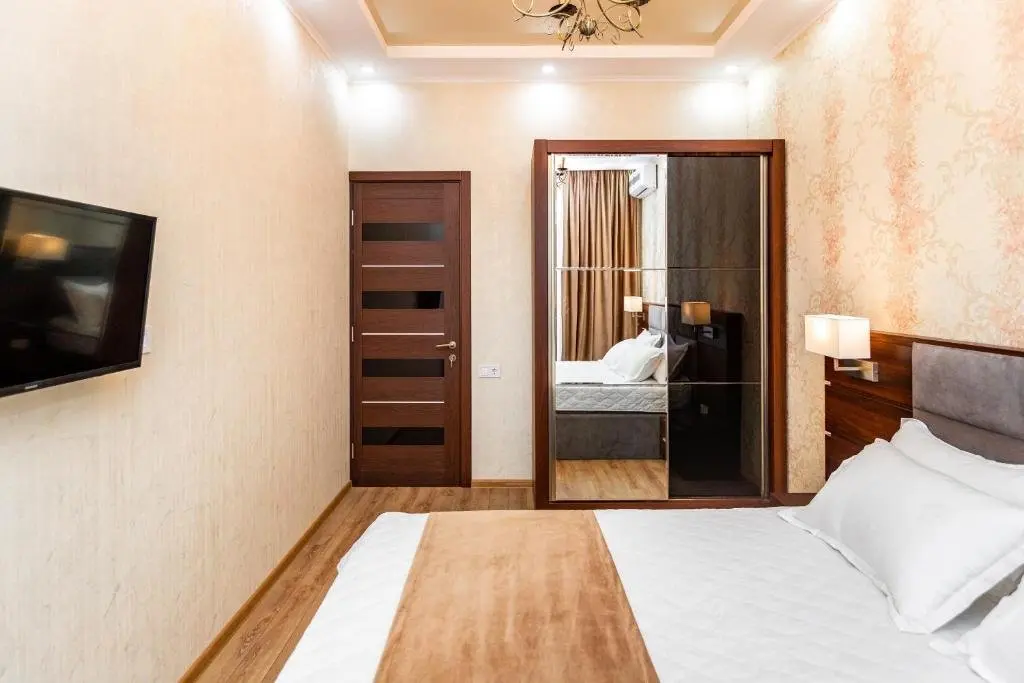 Тбилиси: Tbilisi Old City Apartment LEON