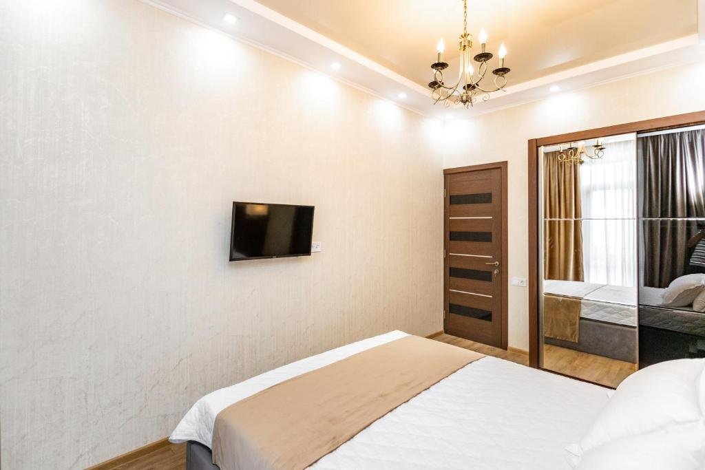 Тбилиси: Tbilisi Old City Apartment LEON