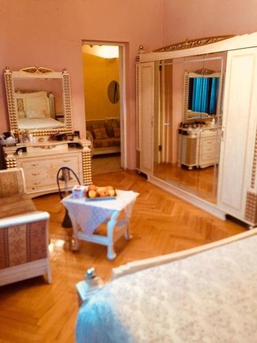 Тбилиси: Guest House Sani Women Only