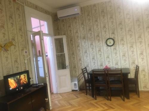 Тбилиси: Maka's apartment