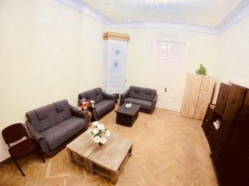 Тбилиси: Novyy