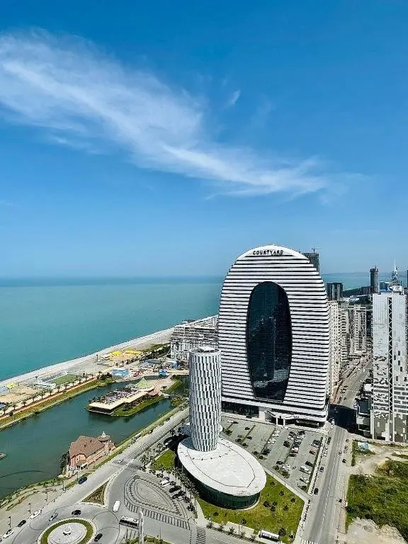 Батуми: Orbi City Hotel Twin Towers Batumi High Sea View