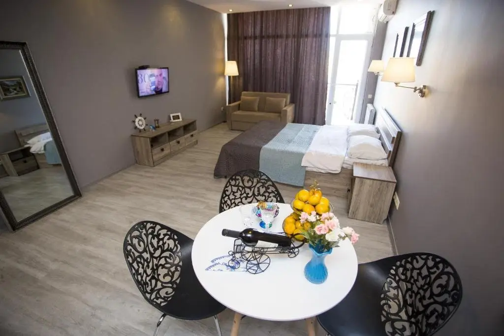 Батуми: Luxury Room