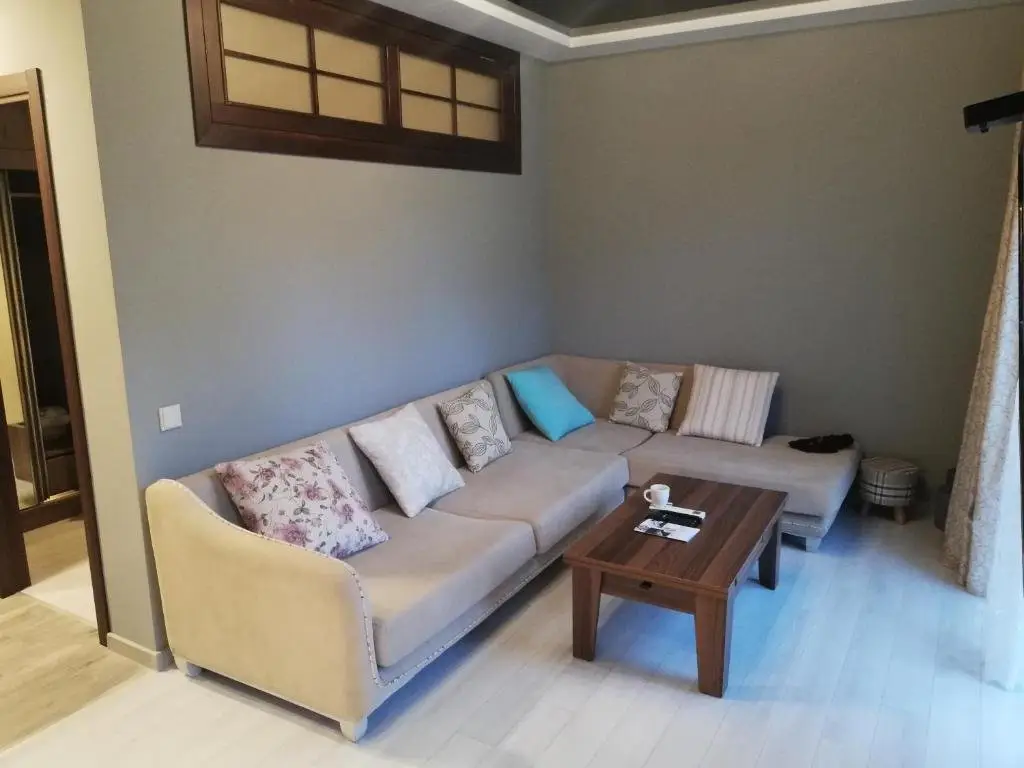 Батуми: Mamuka House