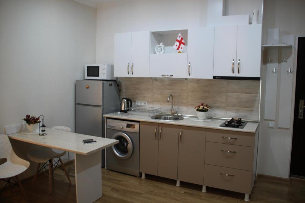 Батуми: Jaba apartment