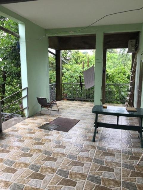 Кобулети: Guest House Mjavanadze