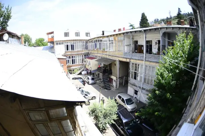 Тбилиси: Ana's Apartment in Old Tbilisi