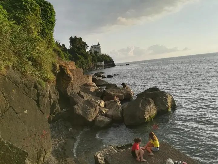 Кобулети: kobuleti tsikhisdziri