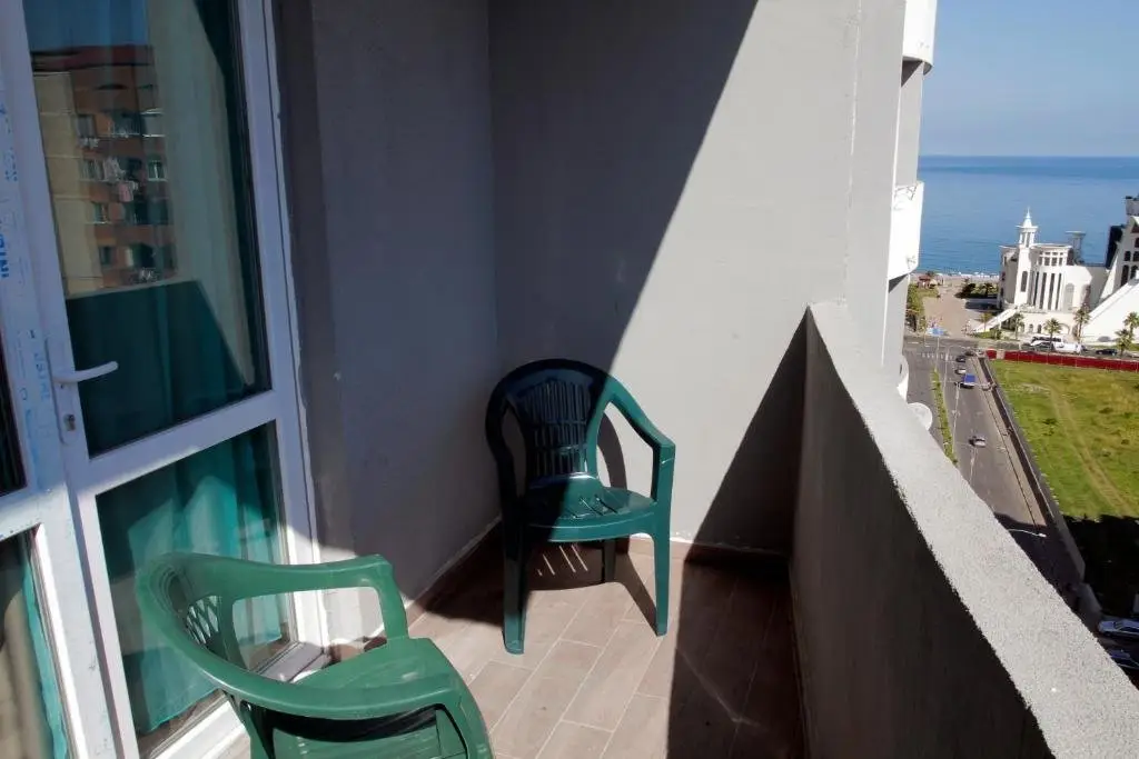 Батуми: Seaside Holiday Apartment Batumi