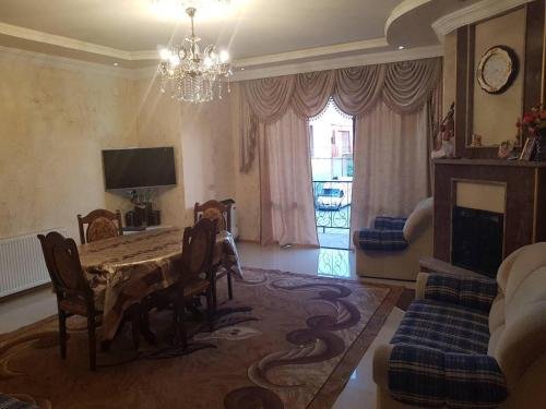 Кобулети: Guest House Gold