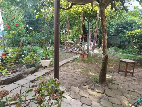 Кобулети: Sesili's Guest House